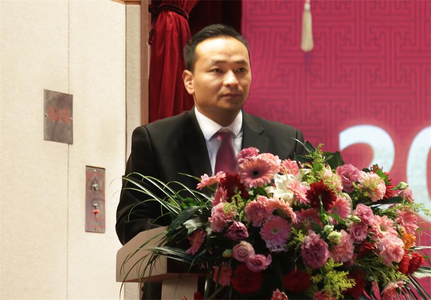 集团副总、纪委副书记张成彪同志作安博手机版app“关于2018年违纪违规及重大事故责任单位的通报及处理决定”